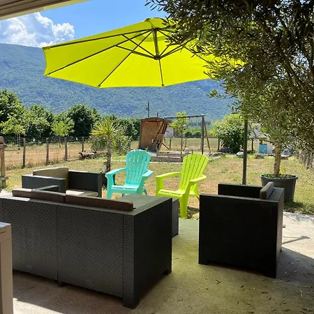 Chez Chris Et Pat 3* Beaulieu (Isere)